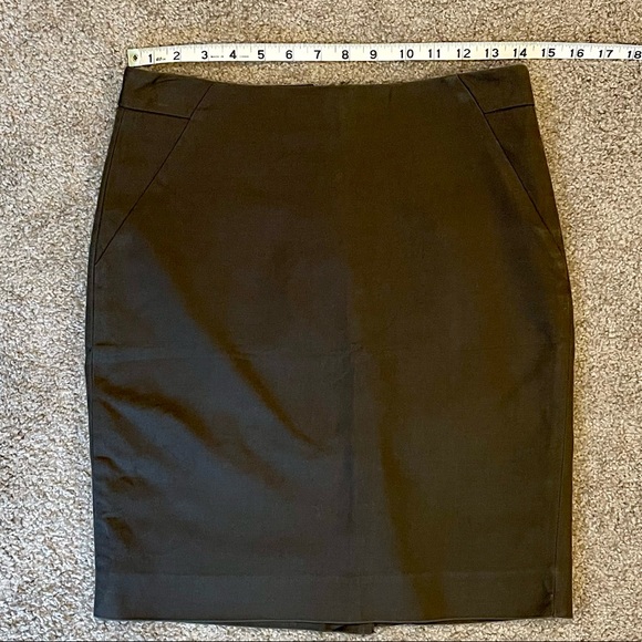 The Limited Pencil Skirt. Dark Army Green Brown Color. Size 2. - Picture 3 of 9